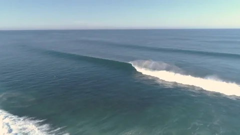 Surfers at Bells Beach Australia. Video stock 77111953