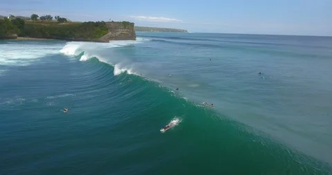 Surfers catching the waves Video stock 96041950