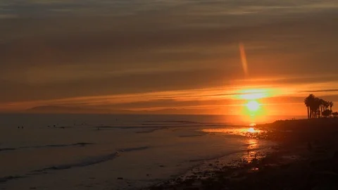 Surfers Point Sunset Видео 101258322