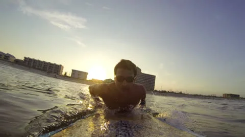 Surfing 02 Stock-Footage 26050846