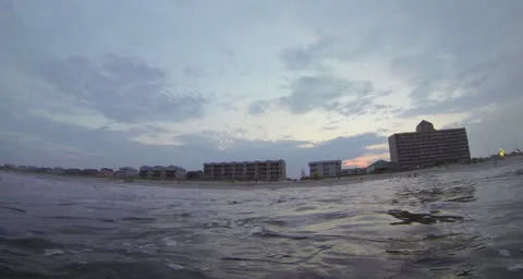 Surfing 33 Video stock 26207518