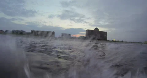 Surfing 34 Video stock 26206146