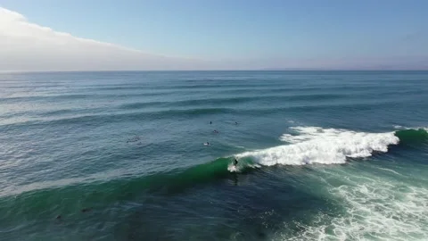 Surfing clip 3 Trim 動画素材 150724470