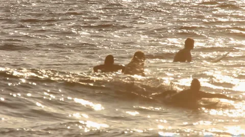 Surfing Видео 1101523