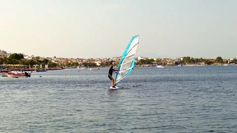 Surfing student Vidéo 127220240