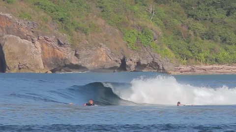 Surfing a wave.. Stock Footage 43250323