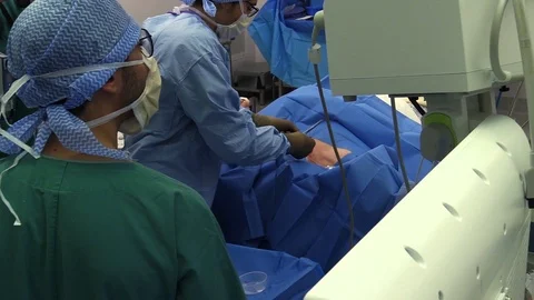Surgeon completing the operation Stock Footage 85901622