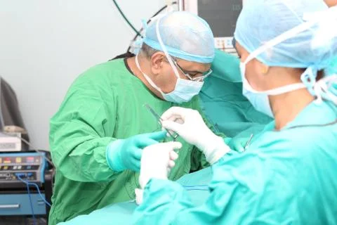 Surgeon making a suturation Fotos de archivo