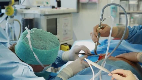 Surgeon Operating Breast close-up Stockbeeldmateriaal 82875194