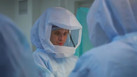 Surgeon in operation room Stock Footage 135605652