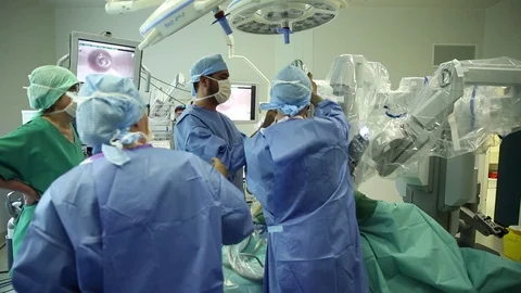 Surgeons preparing the medical camera for operation Stock Footage 85924063