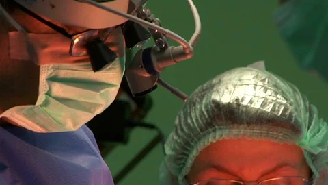 Surgery and doctors 動画素材 103299452
