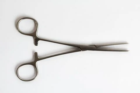 Surgical instruments and tools including , forceps and tweezers White backgro Foto stock