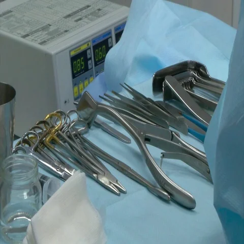 Surgical instruments in a series, the operating Stockbeeldmateriaal 69567590