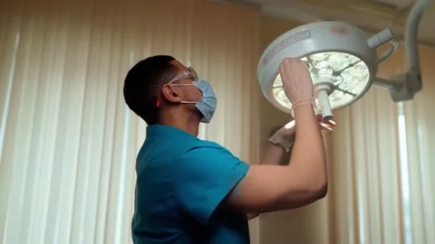 Surgical lamp Video stock 151786337