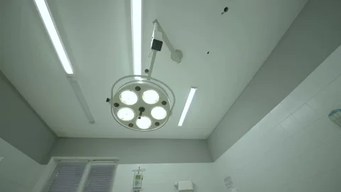 Surgical lamp in the operating room. Stock-Footage 104415550
