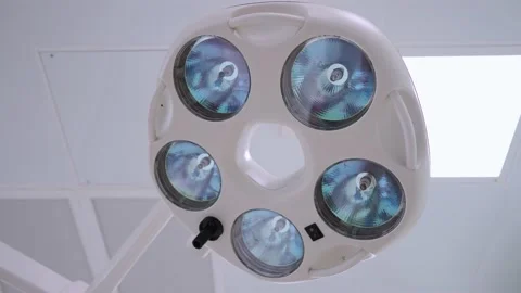 Surgical lamp in the operating room Stock Footage 174129586