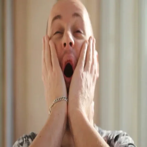 The surprise of the man of the house Stock Footage 69541722