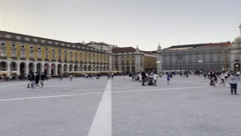 "Surreal" and "beautiful": this is how the eclipse looked in Lisbon, Lisboa, PT  Video stock 342080439