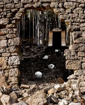 Surreal passage into unknown Stock-Fotos