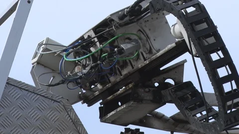 Surveillance camera keeps track of all 스톡 동영상 121810713