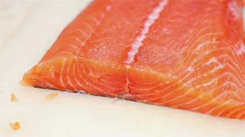 Sushi chef creates art Stock Footage 21959107