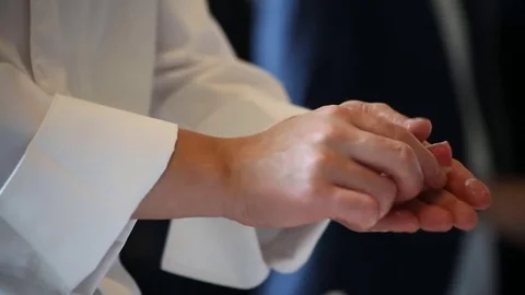 Sushi chef plating preparing Stock Footage 77605228