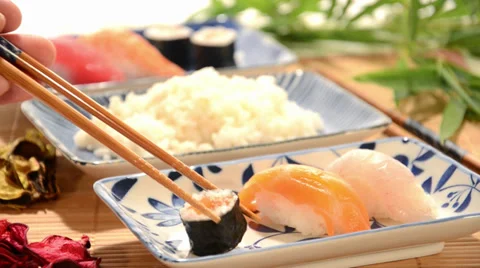 Sushi restaurant Stock Footage 32347054