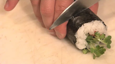 Sushi slicing clear view Видео 24234145