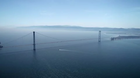 Suspension Bridge High Altitude Drone Flight – Osmangazi Bridge Turkey Vídeos de archivo 335519829