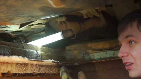 Suspension repairs the car (3) Видео 48631121