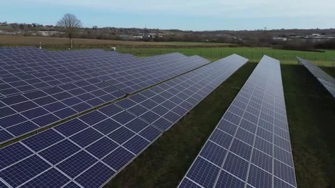 Sutton-In-Ashfield, Nottingham, UK. 2026, FEB, 17; Ladywood Solar Farm Video stock 331804161