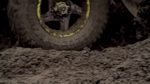 SUV competition Stock Footage 33998620