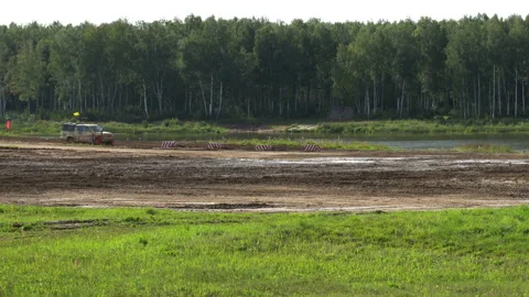 SUV Video stock 116090458