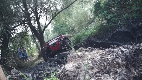 SUV in the mud. Extreme mud race. Mud racing. Off road Stock Footage 162329079