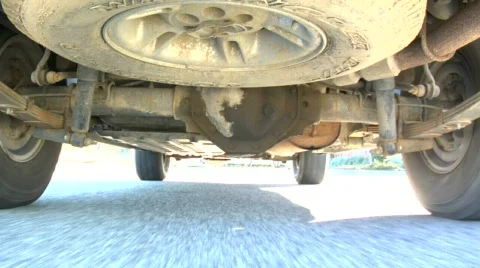 SUV undercarriage Stock-Footage 504227