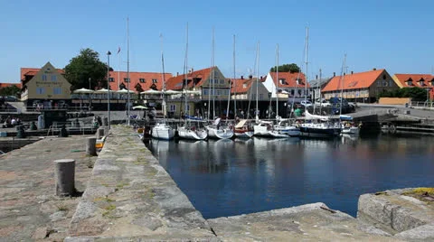 Svaneke harbour Video stock 25546237
