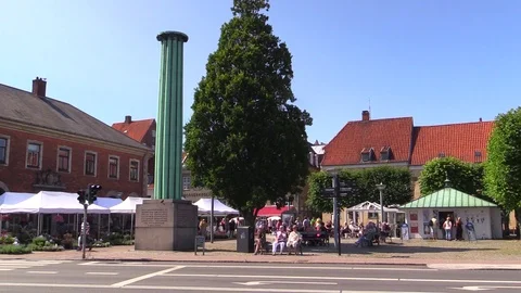 The Svea column and the harbour square in Helsingør / Elsinore, Denmark 스톡 동영상 112143037