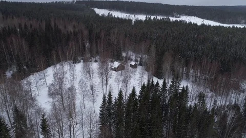 Swedish decayed house Drone view winter Vídeos de archivo 126042556