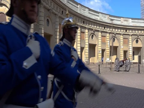 Swedish Royal Palace Guards Close Up Marching 動画素材 80299943
