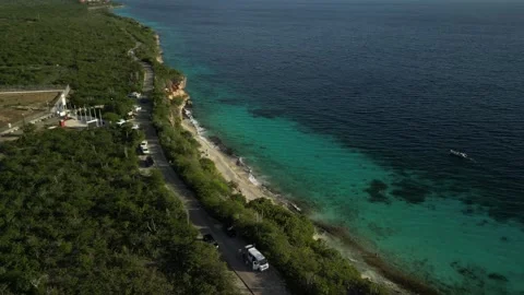 Sweeping Aerial View of Beach and Surroundings-09 Video stock 322912097