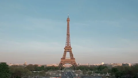 Sweeping Panoramic Pan Right Eiffel Tower Trocadero View Late Afternoon Paris Stock Footage 92153048