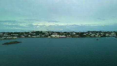 Sweeping View of Darrell's Wharf Ferry Stop, Passing Over Sailboat Masts 動画素材 197009127