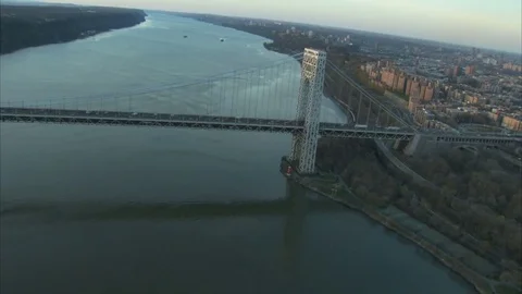 Sweeping view of george washington bridge Stock Footage 75214655