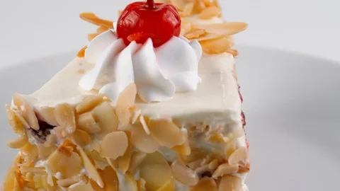 Sweet Cherry cake with sliced almonds, close-up view 動画素材 87174018