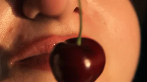 Sweet cherry eat Video stock 33248778