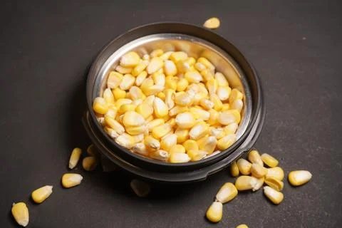 Sweet Corn : Corn kernels are small maize fruits containing a hard shell Stock-Fotos