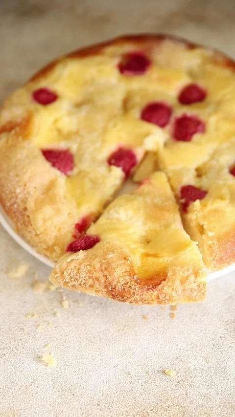 Sweet pie raspberry  frangipane dessert baking fresh delicious gourmet Stock Footage 314525199
