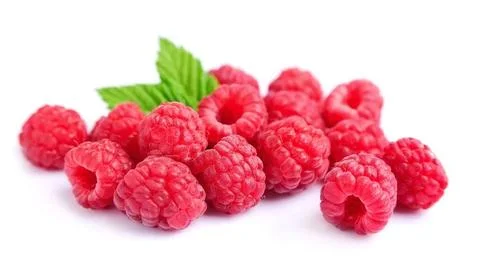 Sweet raspberry Sweet raspberry with leafs on white Copyright: xZoonar.com... Foto stock