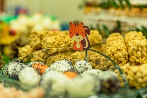  sweet table with forest decor Fotos de archivo